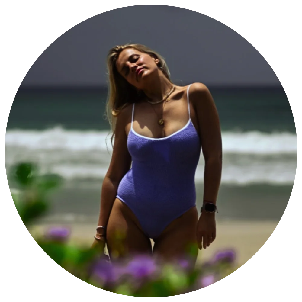Kamila Staniek, <br><a href="https://instagram.com/crazytravelbag" target="_blank" style="color: #272524;">IG @crazytravelbag</a>